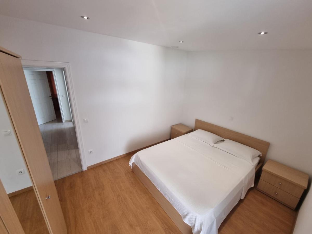 Apartment Furulund Макарська Екстер'єр фото