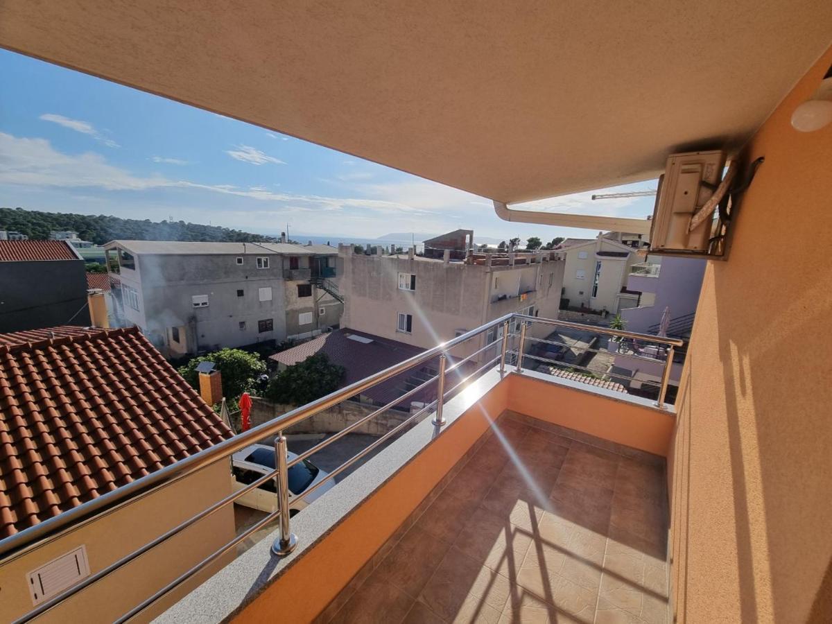 Apartment Furulund Макарська Екстер'єр фото